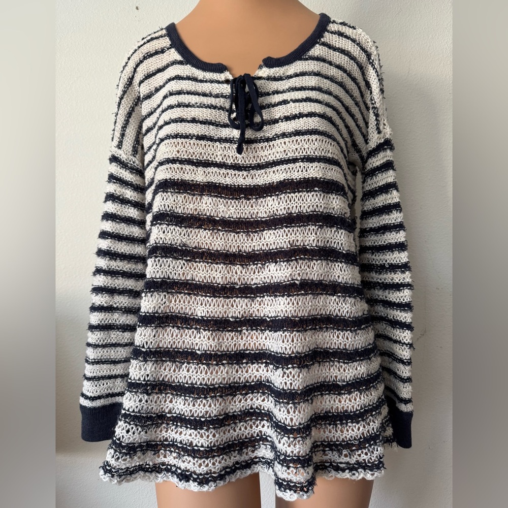 FREE PEOPLE Striped Knit Tie-Neck Sweater Top - Navy & White Size Medium